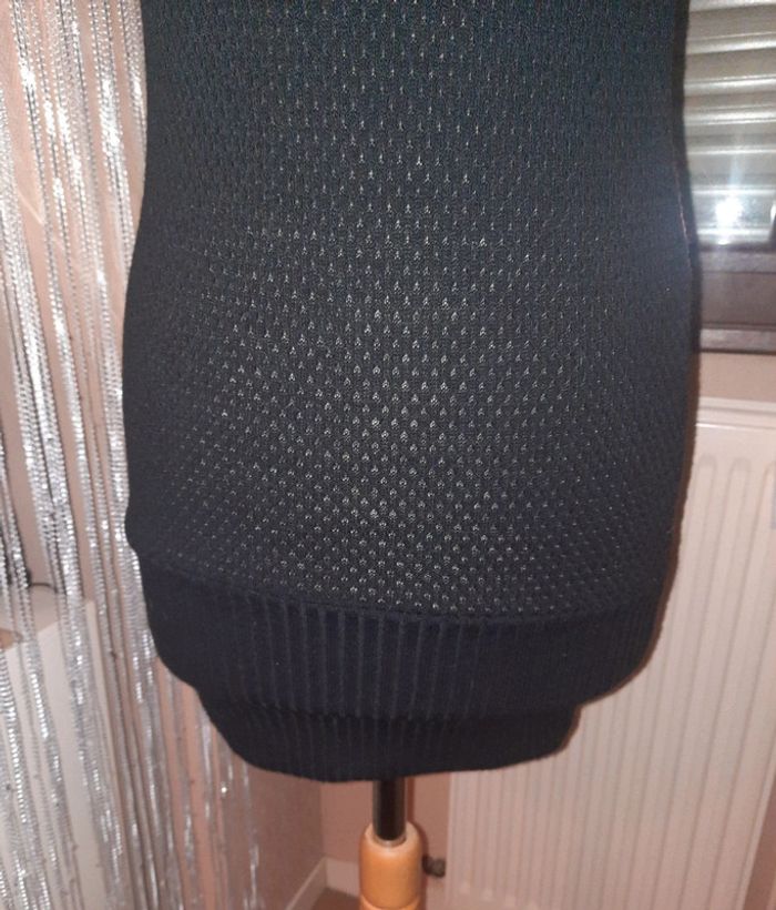 Pull noir long / robe pull - col roulé manches courtes - photo numéro 4