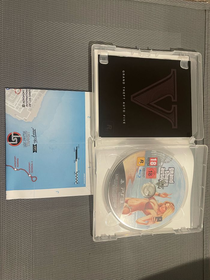 Grand Theft Auto V Jeu PS3 FR - photo numéro 2