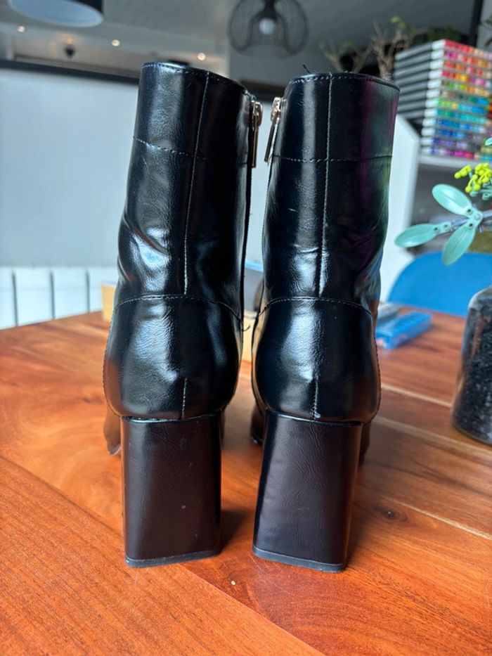 Bottine large à talon évasée ASOS - photo numéro 5