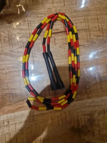 Corde a sauter 120 g neuve réglable
