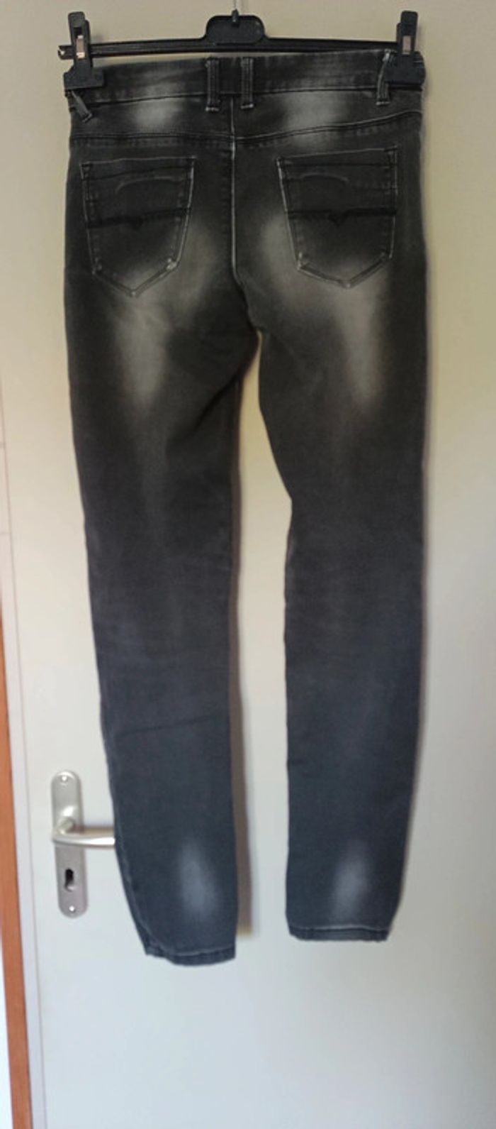 Pantalon taille 34 - photo numéro 2