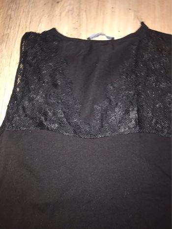 Haut Yoins taille L neuf