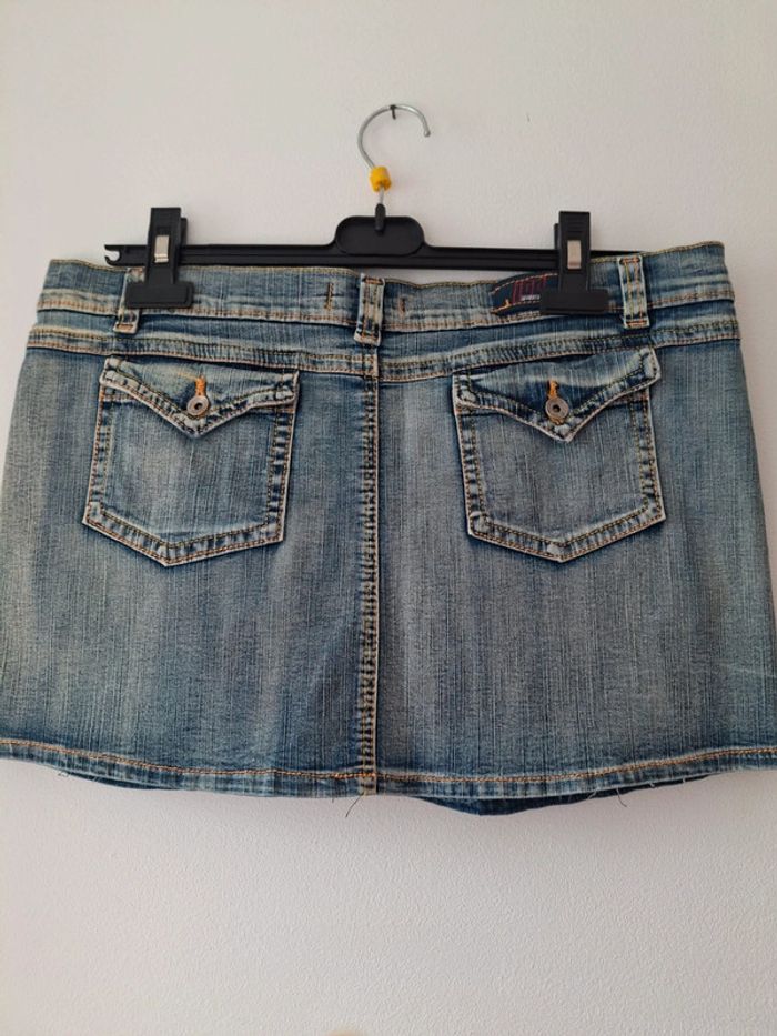 Mini jupe en jeans - taille 42 - photo numéro 2