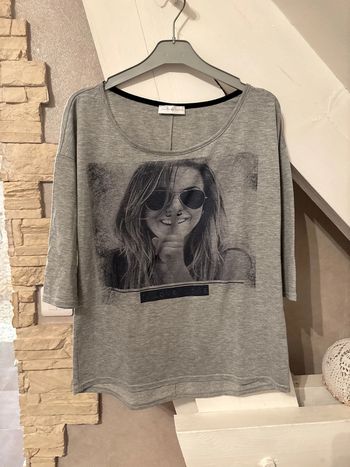 TEE shirt gris