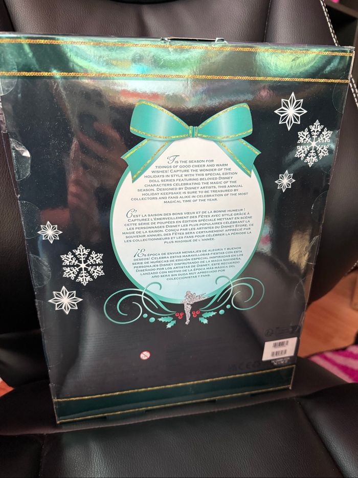 Poupée édition limitée de Noël 2022 Clochette Disney - photo numéro 3