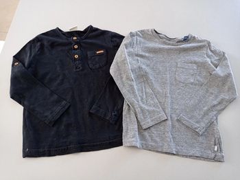 Lot de 2 tee shirts 5 ans