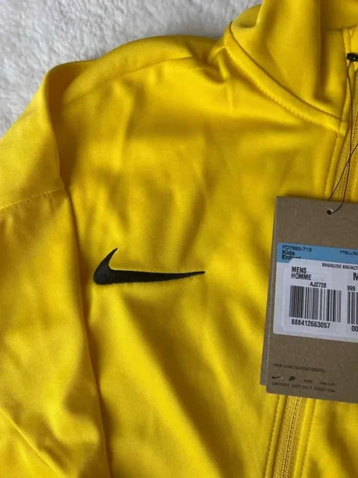 Veste Nike - photo numéro 3