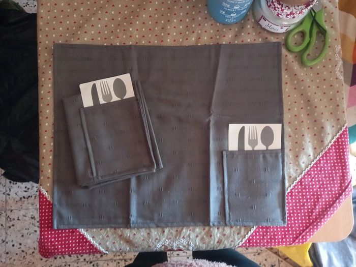 Lot de 2 sets de table en tissu