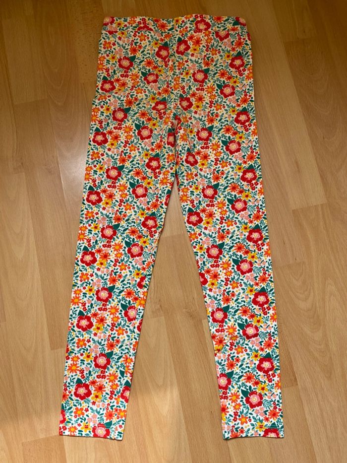 Tee shirt et legging - photo numéro 8
