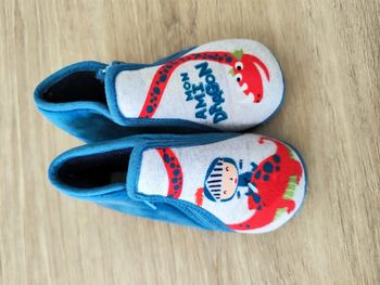 Chausson Mon ami dragon Pointure 23