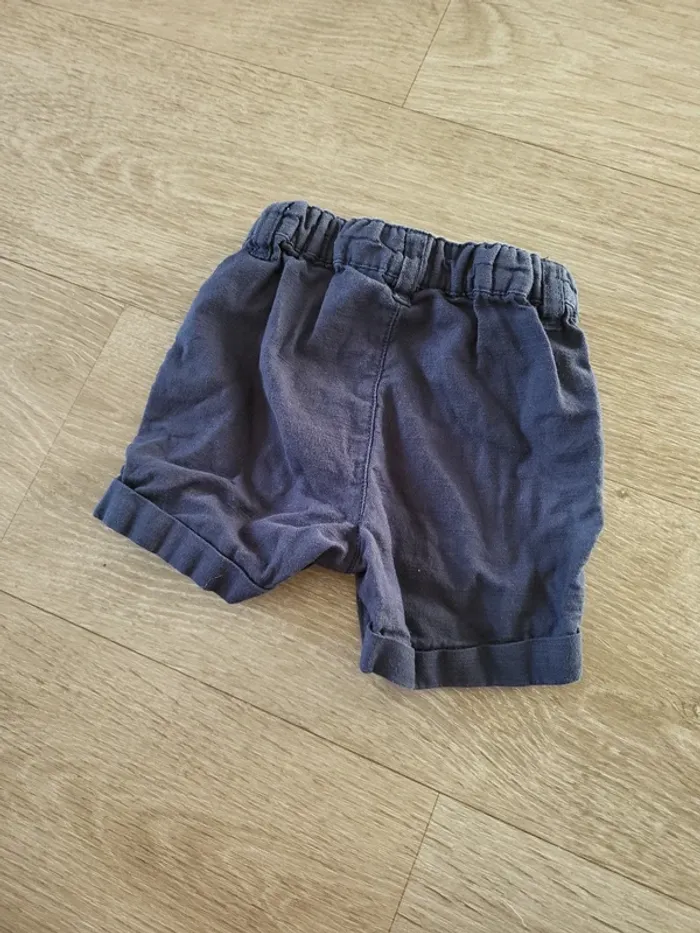 Short 6/9 mois - photo numéro 2