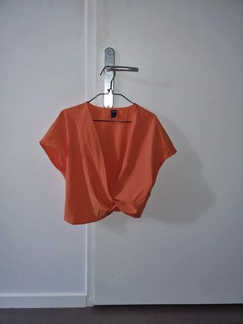 Top orange