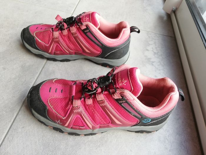 Chaussures de randonnée fille pointure 35 - photo numéro 2