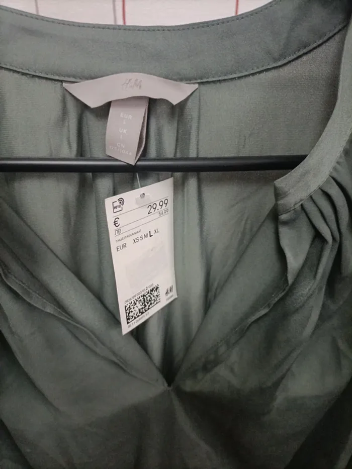 Superbe robe satin H&M L - photo numéro 5