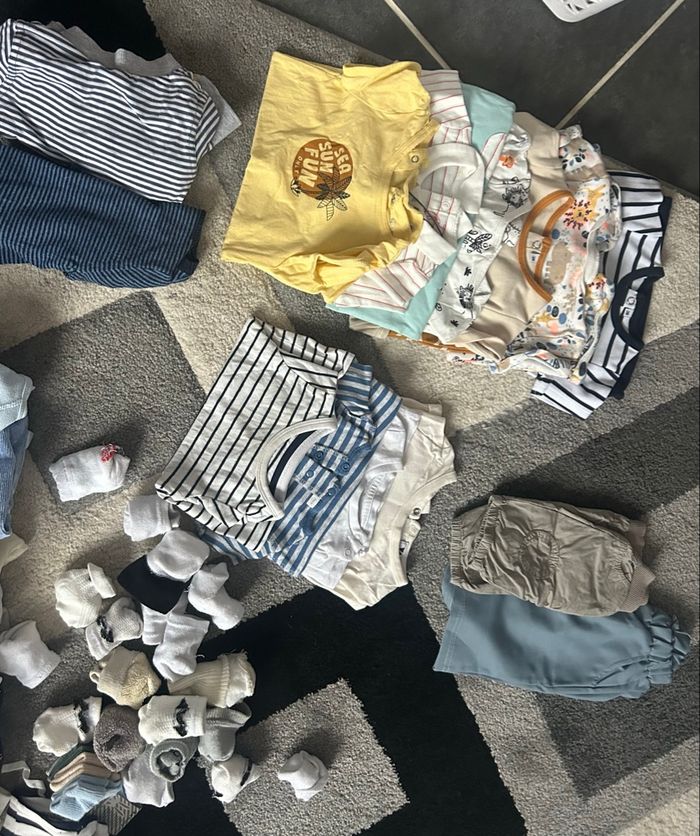 Vêtements garçons 3 mois - photo numéro 2