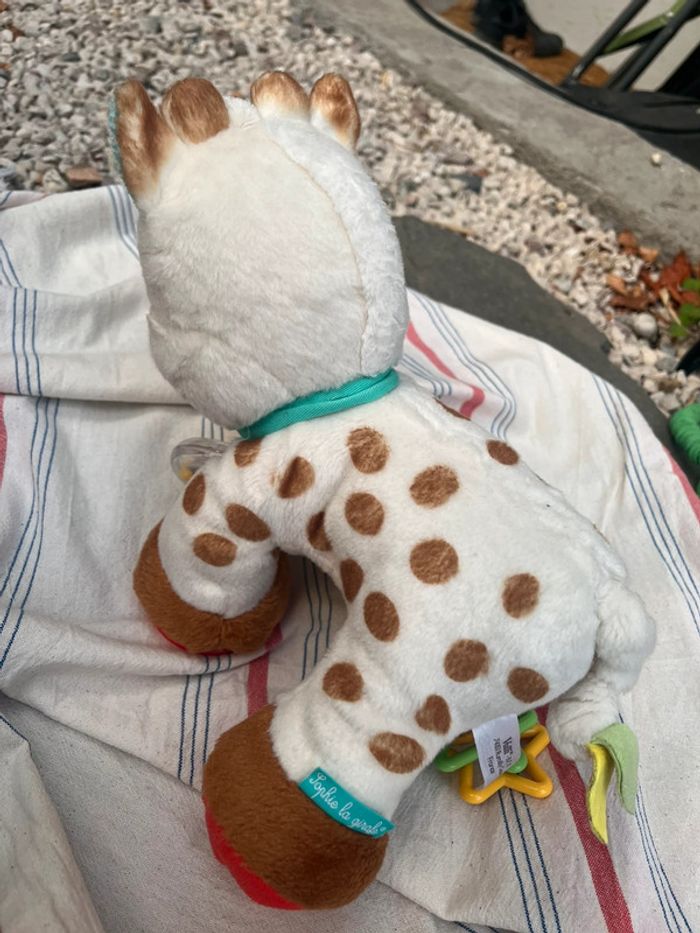 Peluche d’activité Sophie la Girafe - photo numéro 2