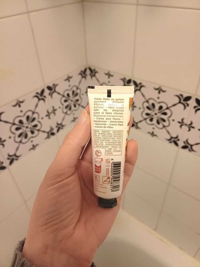 Lot de deux crème pour les mains, Infusion d'épices et Grenade magnolia, 30ml Yves Rocher - photo numéro 6