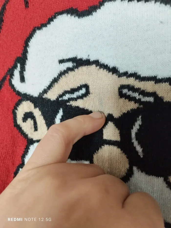 Pull de Noël taille 7/8 ans - photo numéro 2