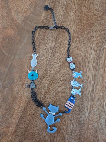 Collier Chat Bleu