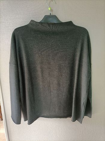 Pull uni noir