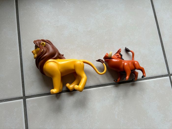 Figurines Simba et Pumba - photo numéro 3