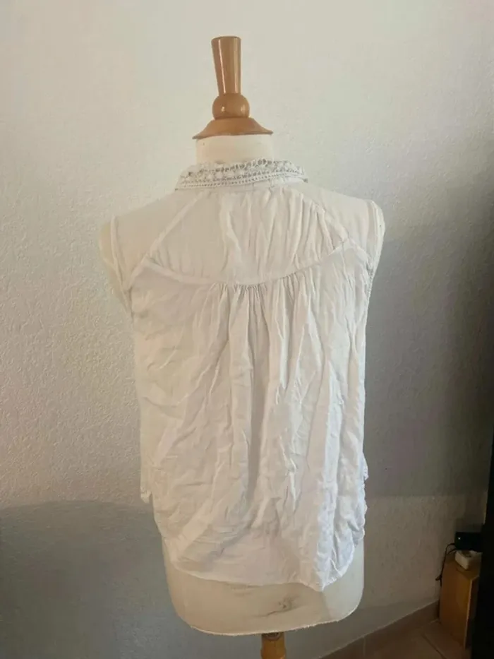 Chemise  Naf-Naf T42 - photo numéro 7