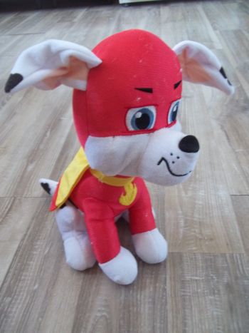 Peluche Markus de la Super Patrouille assis