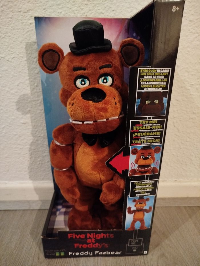 Freddy Fazbear Five Nights at Freddy's Peluche