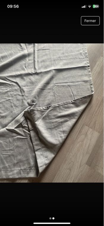 Lot deux rideaux fins 