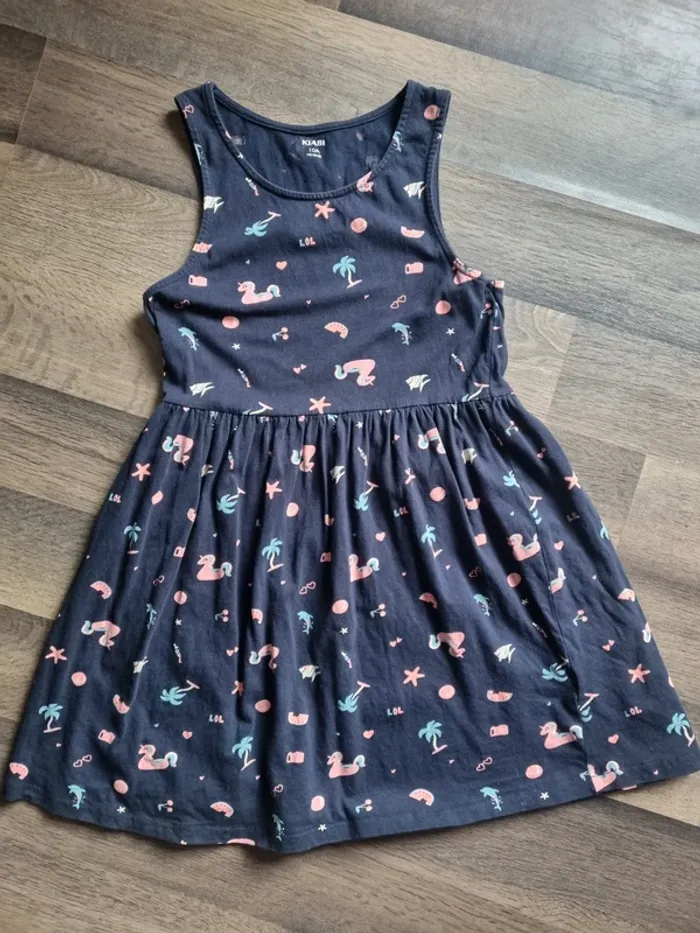 Robe mi-longue marine et rose avec licornes. Fille. Taille 9 ans. Kiabi. TBE