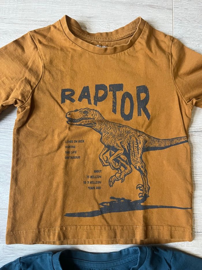 2 t-shirts ML - photo numéro 3