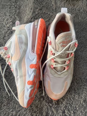 Nike react 270 pointure 40