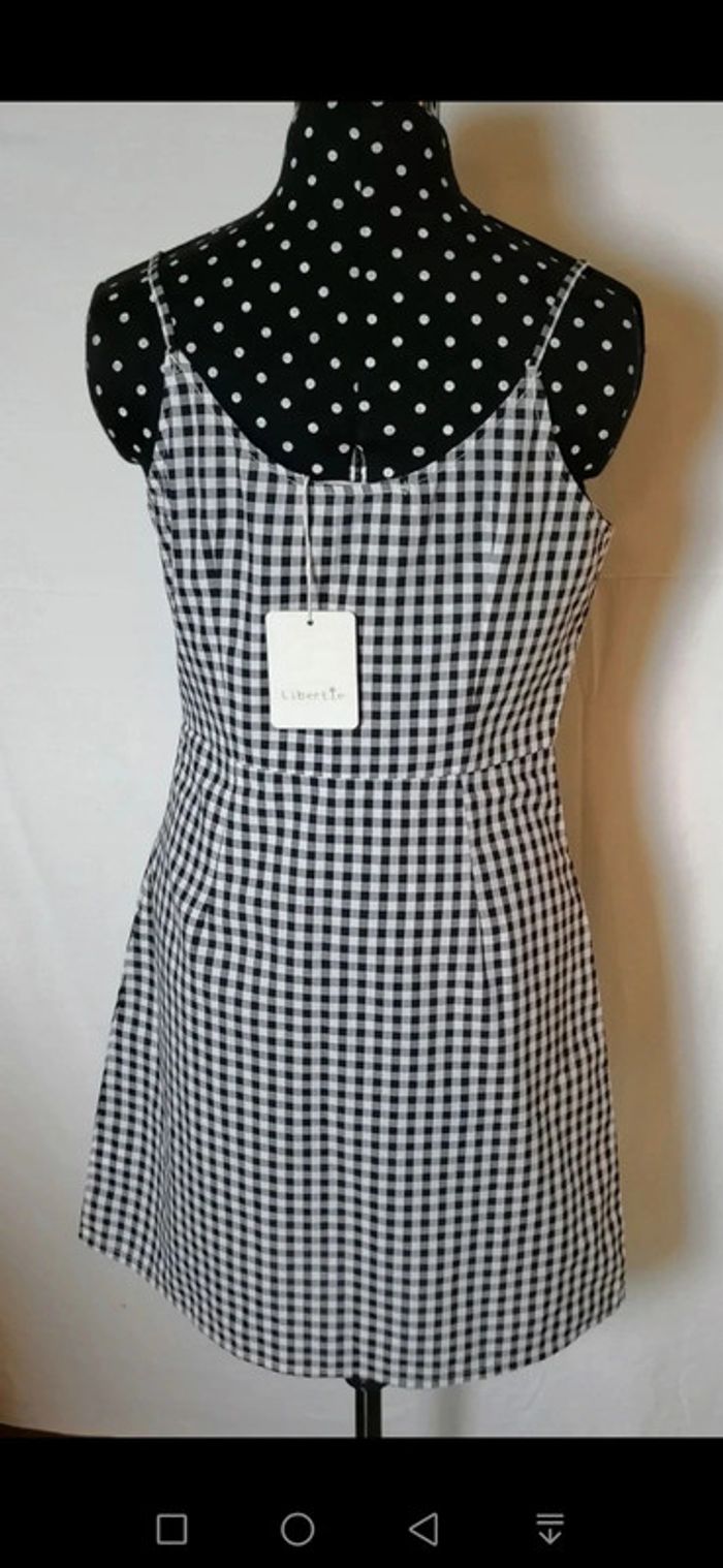 Robe vichy / petits carreaux noir blanc Taille S Libertie - photo numéro 5