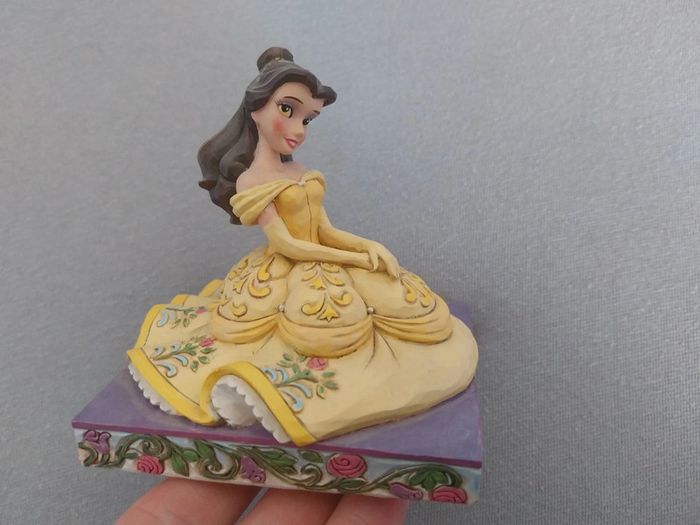 Figurine belle - photo numéro 3
