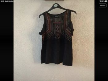 Haut épaules dénudées  Bershka taille 38