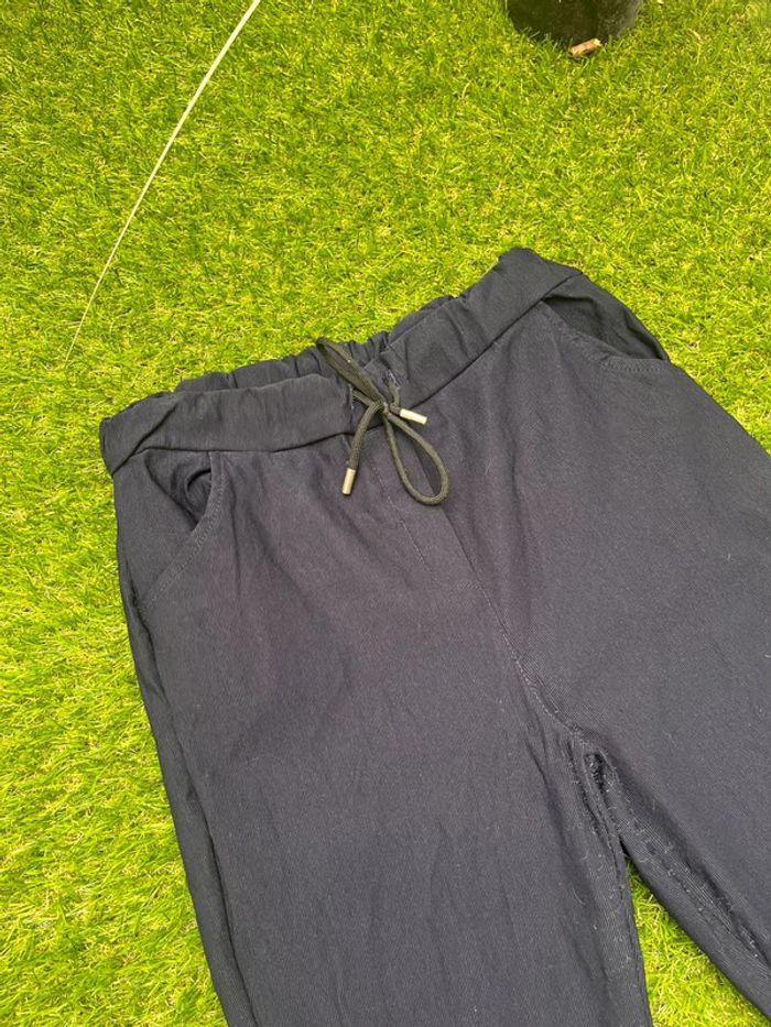 Très beau pantalon noir made in Italy - photo numéro 2