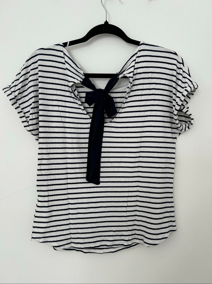 T-shirt marinière manches courtes matière élastique noeud dans le dos NafNaf M - photo numéro 5