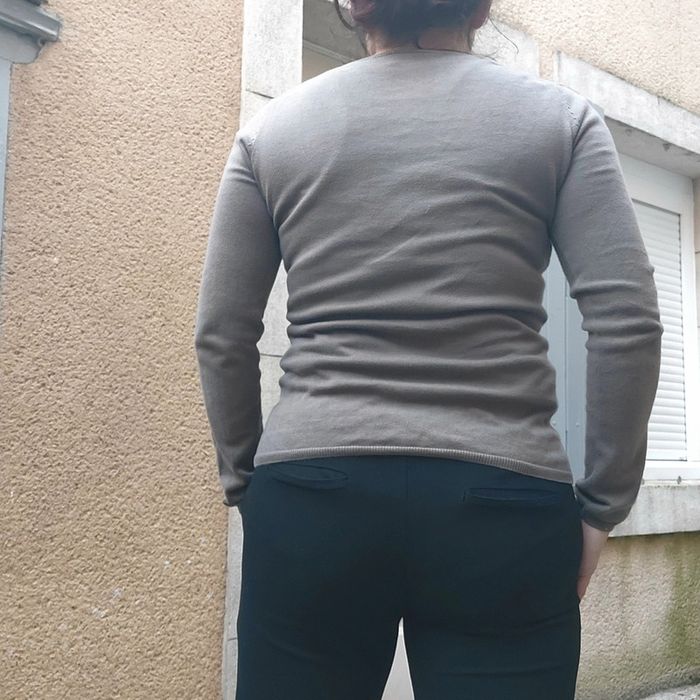 Magnifique pull Lacoste 36 - photo numéro 4