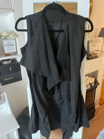 Veste légère fluide sans manche noire T.U TBE 🖤