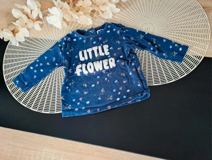 Haut ML, taille 12 mois, marque mots d'enfants