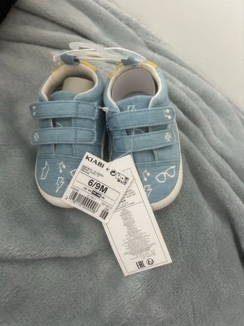 Chaussures neuves garçon 6-9 mois Kiabi 