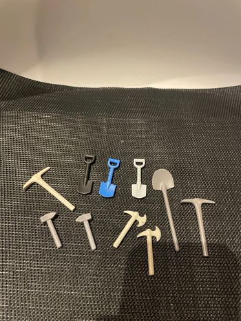 Playmobil lot outils pelles pioches marteaux haches jardin chantier ouvriers accessoires