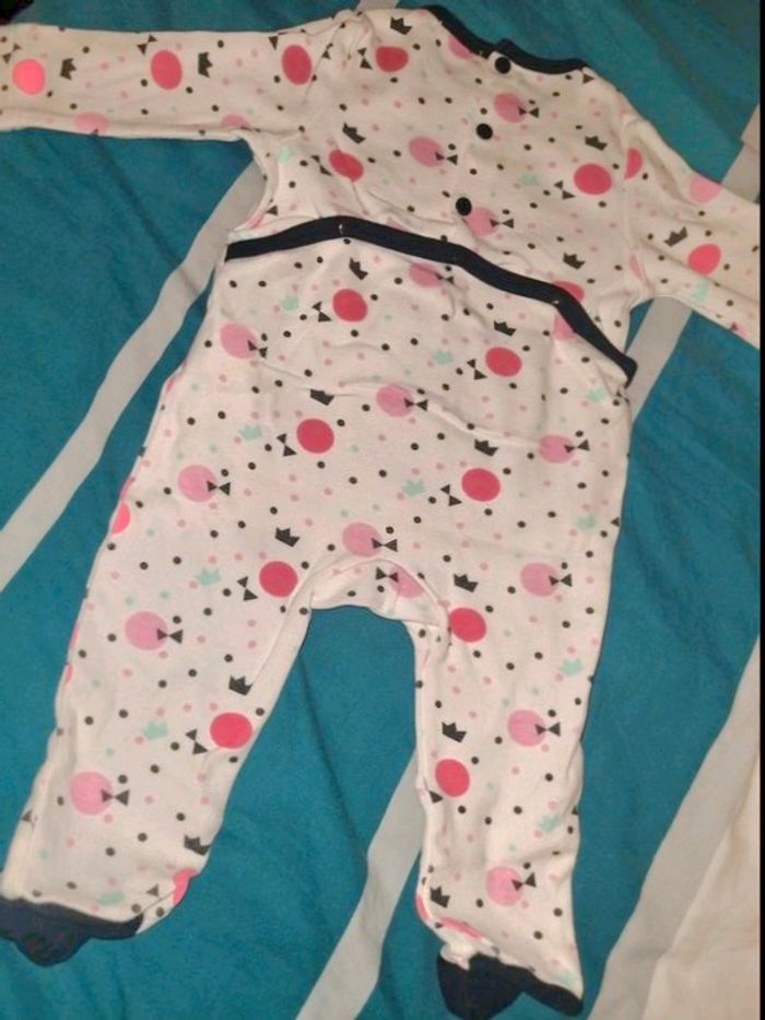 Pyjama léger taille 9mois - photo numéro 4