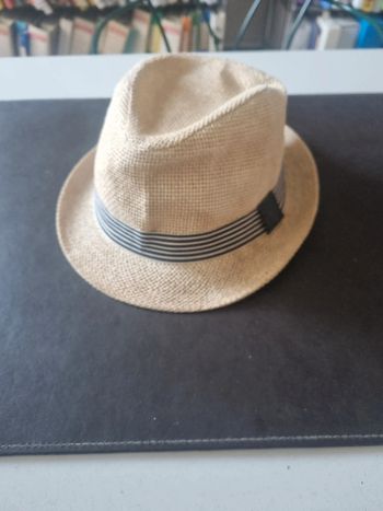 Chapeau beige