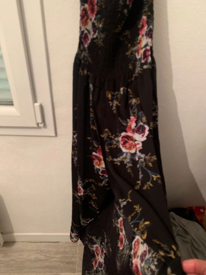 robe ouverte derrière - photo numéro 5