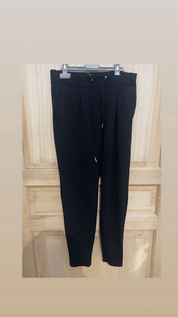 Entre le jogging et le chino pantalon noir taille 34