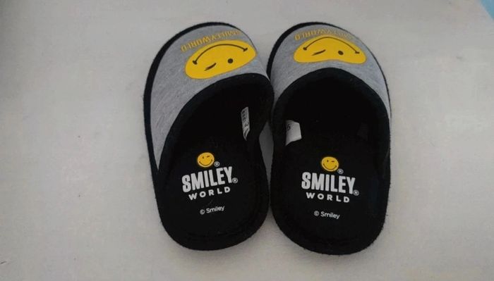 Chausson smiley - photo numéro 4