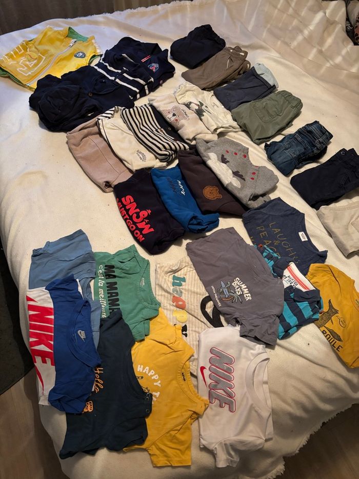 Lot vêtement garçon hiver 12-18 mois