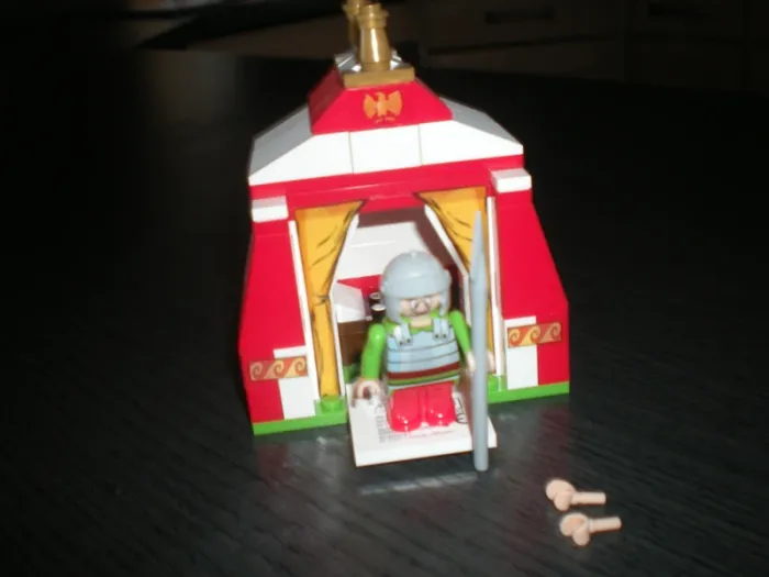 Tente romaine Astérix / Obélix Playtive - photo numéro 2