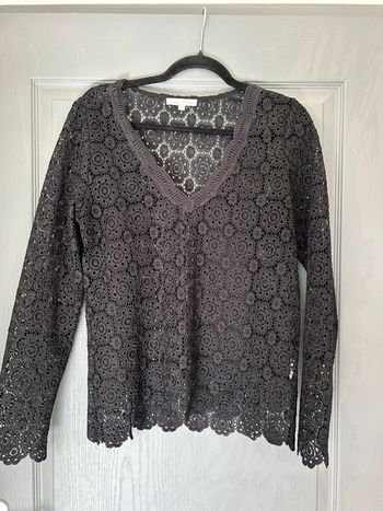 Haut noir en dentelle taille 38 Peace n’love